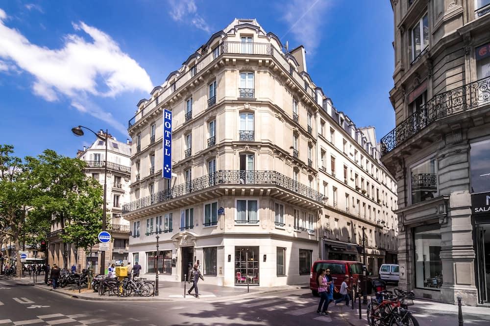 Os 10 melhores hotéis em Chessy, França (a partir de € 81)